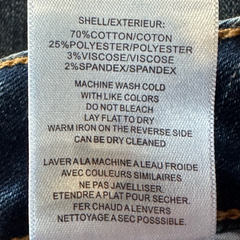 VIGOSS Stevie Crop Straight Raw Hem Jeans (28) - Picture 7 of 16
